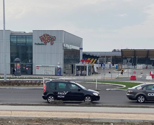 &laquo;В месяц получается 5 000 злотых&raquo;. Белорус устроился на работу в польское такси и рассказал о своём доходе