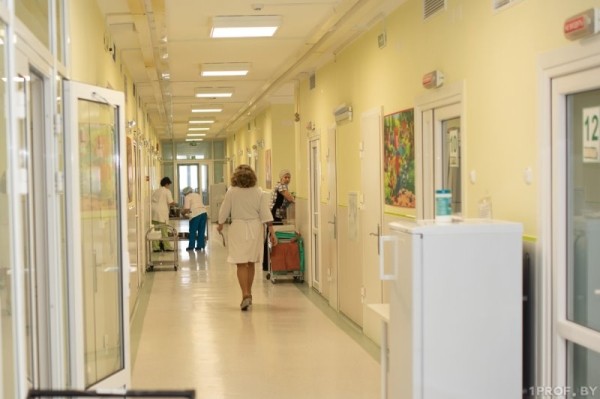 В Пружанской ЦРБ начали делать пристройку под приемное отделение и кабинет компьютерной томографии В Пружанской ЦРБ начали делать пристройку под приемное отделение и кабинет компьютерной томографии