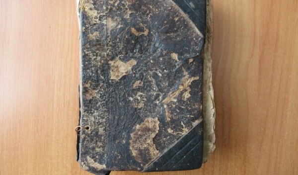 Мужчина из ревности обрезал тормозные шланги в автомобиле «соперника» Мужчина из ревности обрезал тормозные шланги в автомобиле «соперника»