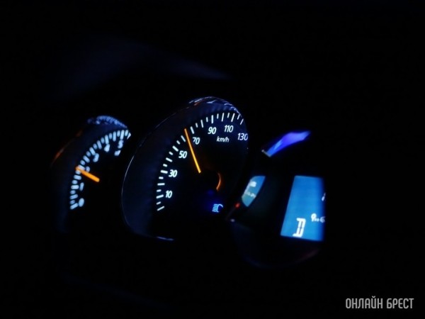 За год продажи новых автомобилей в Беларуси выросли в два раза. Какие авто чаще всего покупали?