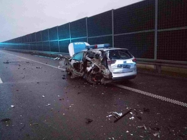 Что стало с польской полицией, которую «прошил» автобус из Варшавы в Гродно Что стало с польской полицией, которую «прошил» автобус из Варшавы в Гродно