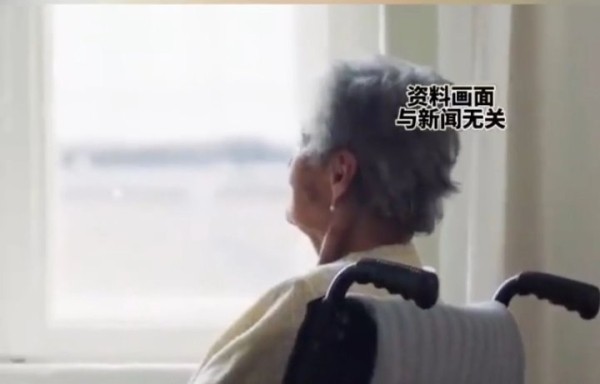 Пенсионерка решила завещать накопления в $2,8 миллиона своим домашним животным, потому что дети за ней не ухаживали Пенсионерка решила завещать накопления в $2,8 миллиона своим домашним животным, потому что дети за ней не ухаживали