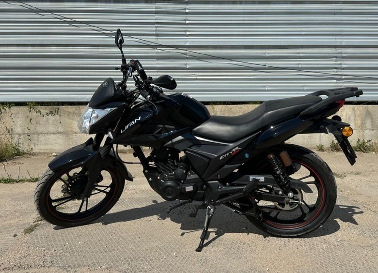 Шустрый озорной гуляка: пополнение в&nbsp;классе мотоциклов для города