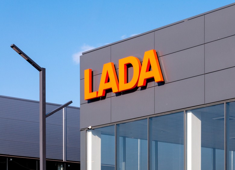 У автомобилей LADA осталось всего 3 комплектации дешевле 1 млн. рублей