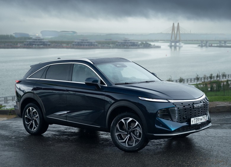 Давай с&nbsp;тобой поговорим: тест-драйв нового поколения кроссовера Haval F7