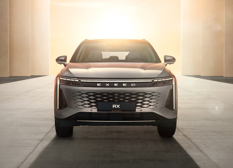 В России начались продажи кроссовера Exeed RX в новой топовой версии Flagship