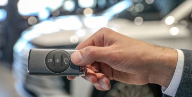 LADA Vesta со старыми-новыми опциями: праздник со слезами на глазах LADA Vesta со старыми-новыми опциями: праздник со слезами на глазах