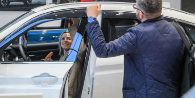 Ржавый кузов: почему российские автозаводы недовольны отечественной сталью