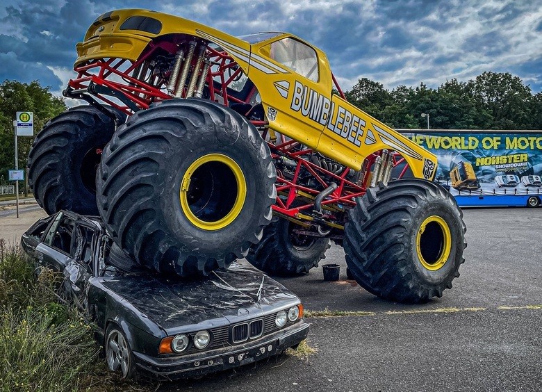 Разные колеса: стоит ли ставить на машину более крупные диски и покрышки Разные колеса: стоит ли ставить на машину более крупные диски и покрышки