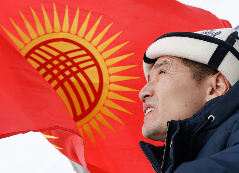 Лавочку прикрыли: киргизский коридор поставок машин в Россию приказал долго жить Лавочку прикрыли: киргизский коридор поставок машин в Россию приказал долго жить