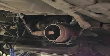 Драгоценность: сколько сегодня можно заработать на&nbsp;срезанном с&nbsp;авто катализаторе