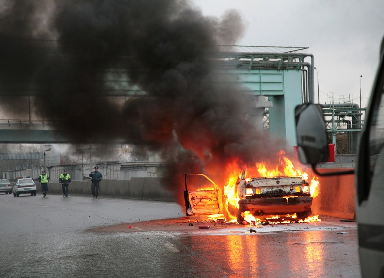 Лучше огнетушителя: ни&nbsp;один автомобиль не&nbsp;застрахован от&nbsp;пожара