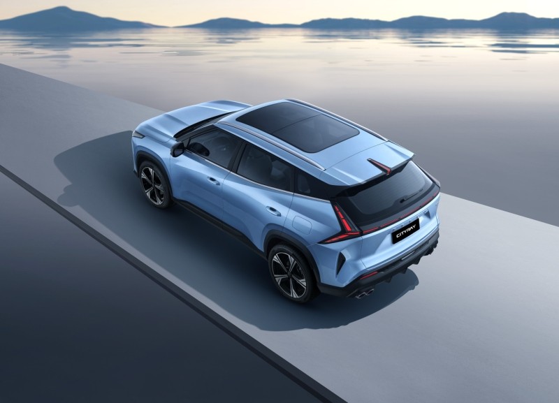 Названы российские цены новейшего кроссовера Geely Cityray