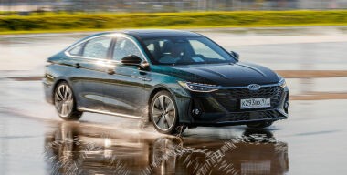 Спасибо, дайте две: «закрученный» тест-драйв бизнес-седана LADA Aura Спасибо, дайте две: «закрученный» тест-драйв бизнес-седана LADA Aura