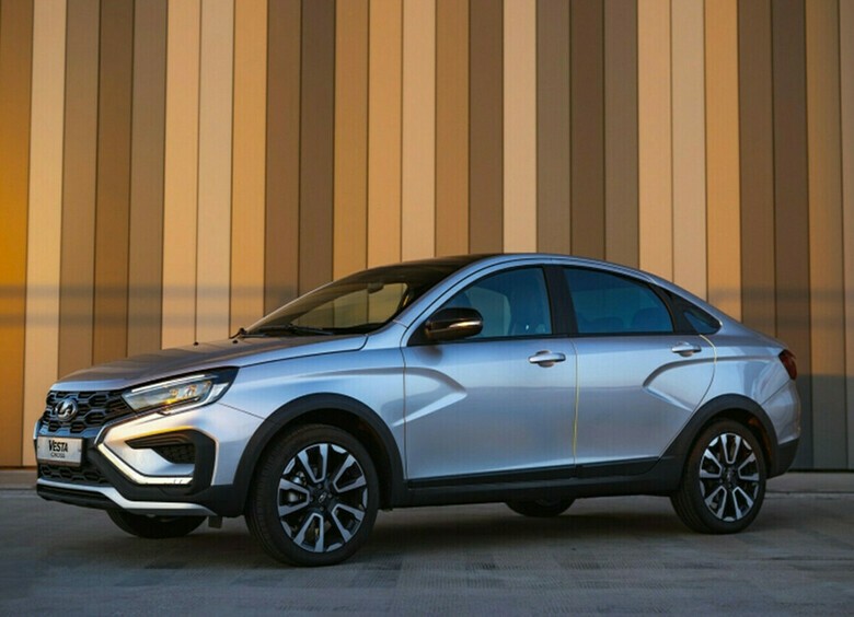 Топовые LADA Vesta Cross лишились «механики» Топовые LADA Vesta Cross лишились «механики»