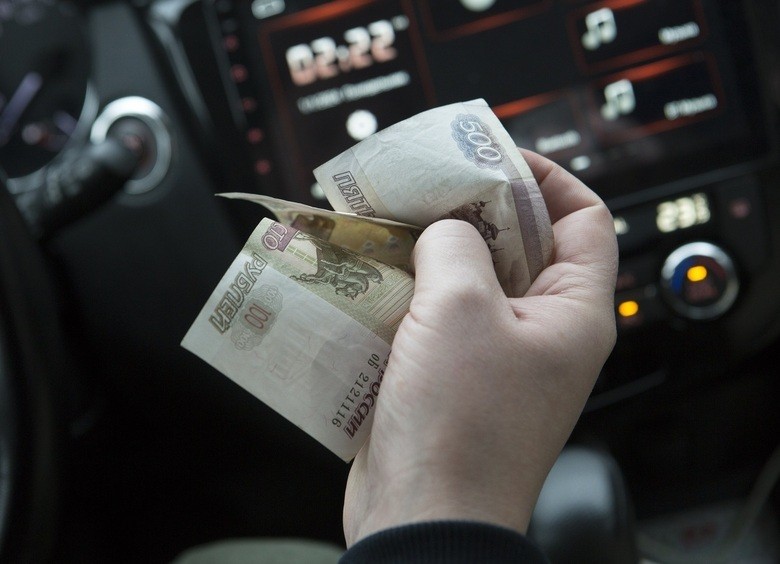 Коллапс или временный спад: что ждет российский авторынок в ближайшее время Коллапс или временный спад: что ждет российский авторынок в ближайшее время