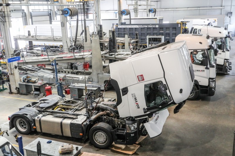 Ненадежный Китай, дорогая Европа: как сегодня в России ремонтируют грузовики