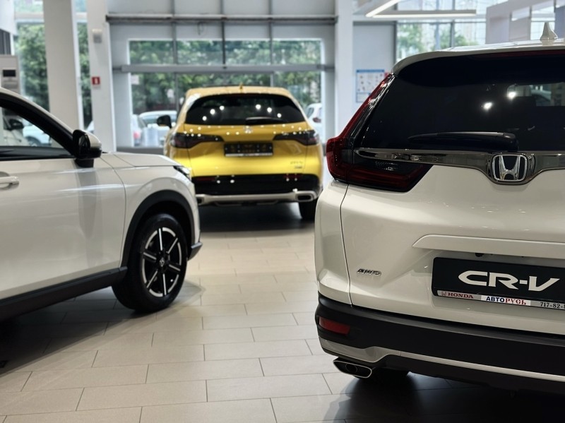 Неподдающиеся: почему Honda не остановила официальные продажи в России