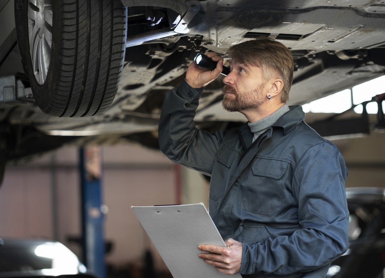 В России снова подорожает техосмотр