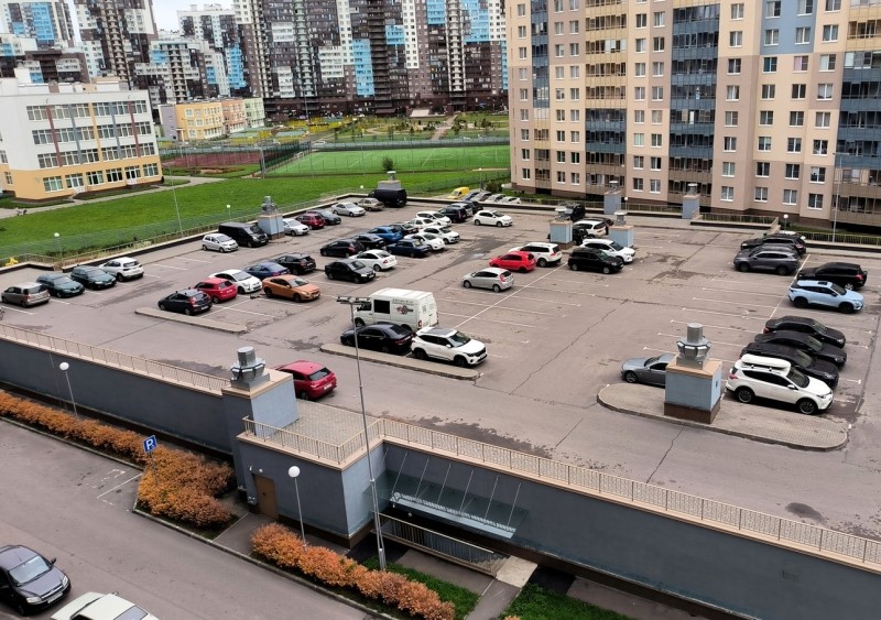 Стоянка класса «люкс»: в России могут начаться массовые драки за парковки Стоянка класса «люкс»: в России могут начаться массовые драки за парковки