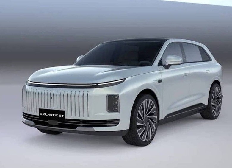 Появились новые подробности об интерьере кроссовера-гибрида Exlantix ET