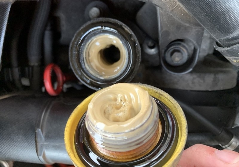 Надо ли сразу менять моторное масло в автомобиле, купленном на «вторичке» Надо ли сразу менять моторное масло в автомобиле, купленном на «вторичке»