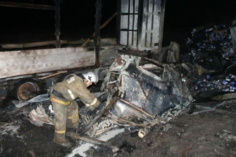 Эксперты назвали вероятные причины смертельного ДТП в Амурской области Эксперты назвали вероятные причины смертельного ДТП в Амурской области