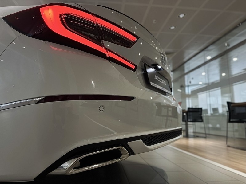 Неподдающиеся: почему Honda не остановила официальные продажи в России