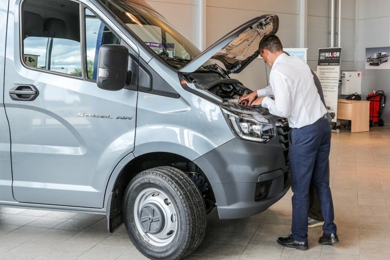 Санкционный удар: эксперты прогнозируют падение продаж коммерческих автомобилей