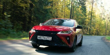 Есть порох — дай огня: тест-драйв лифтбэка Changan Uni-V Есть порох — дай огня: тест-драйв лифтбэка Changan Uni-V