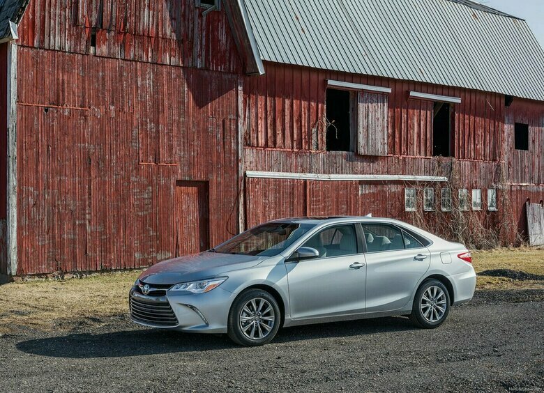 Не Camry: что выбрать на «вторичке» вместо божественной Toyota