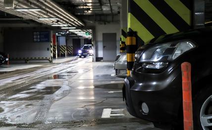 «Своё» парковочное место: Как персональное стойло для стального коня может выйти боком