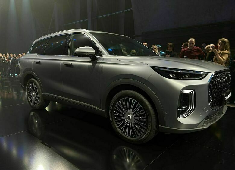 Старт российских продаж Chery Tiggo 9: китайцы опубликовали полный прайс-лист