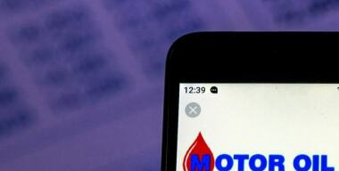 Перебор: что будет, если залить в двигатель слишком много масла Перебор: что будет, если залить в двигатель слишком много масла