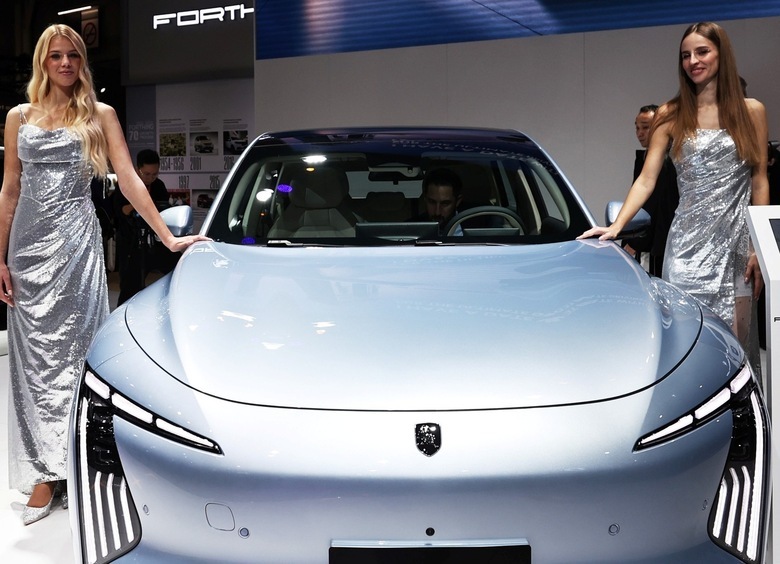 Агония: почему в Европе растут цены на автомобили с ДВС и дешевеют «электрички»