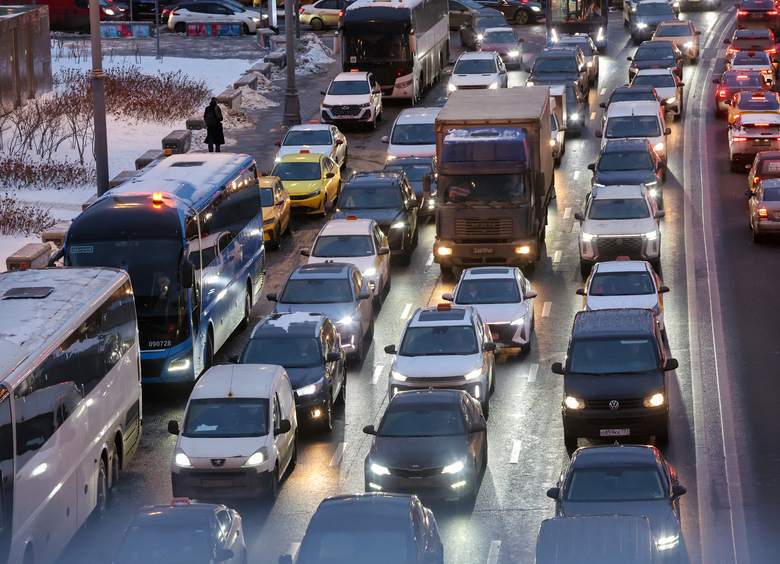 Автоэксперт объяснил, какие водительские привычки «убивают» автомобиль зимой