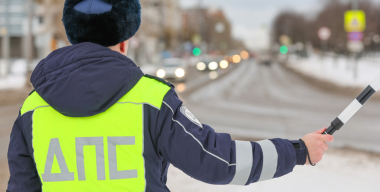 Желтый уровень угрозы: попытка «проскочить» на светофоре может и до тюрьмы довести