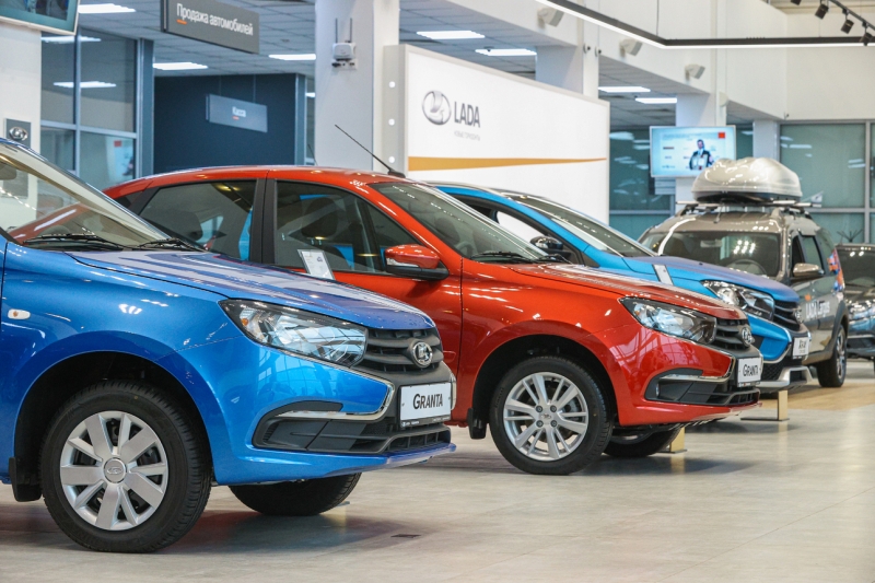 Кто выставил АВТОВАЗ на деньги: все о новом рекламном ролике LADA Кто выставил АВТОВАЗ на деньги: все о новом рекламном ролике LADA