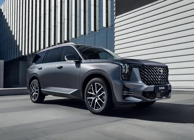 В Россию приедет новая версия кроссовера GAC GS8 В Россию приедет новая версия кроссовера GAC GS8