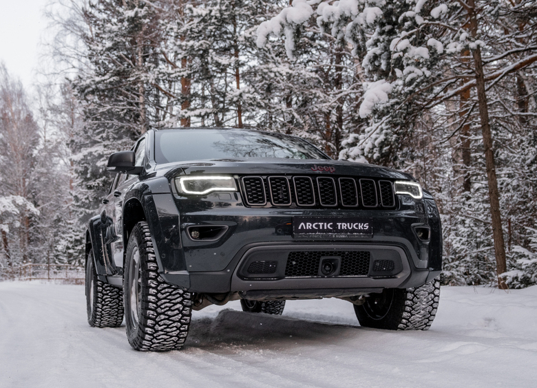 Arctic Trucks представила «суровый» Jeep Grand Cherokee AT35 для России