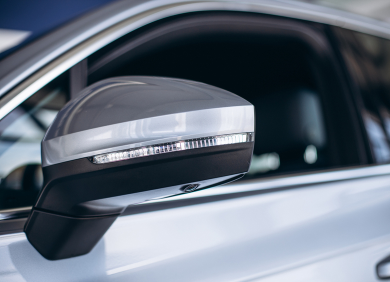 МВД заставит платить штрафы за «глухую» тонировку всех водителей МВД заставит платить штрафы за «глухую» тонировку всех водителей