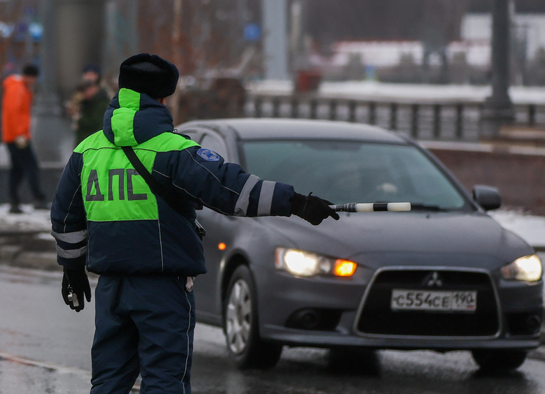 Автомобили россиян разрешили использовать для борьбы с терроризмом Автомобили россиян разрешили использовать для борьбы с терроризмом