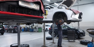 Осмотрим тех и этих: реформа рынка обязательного ТО больно ударит по водителям