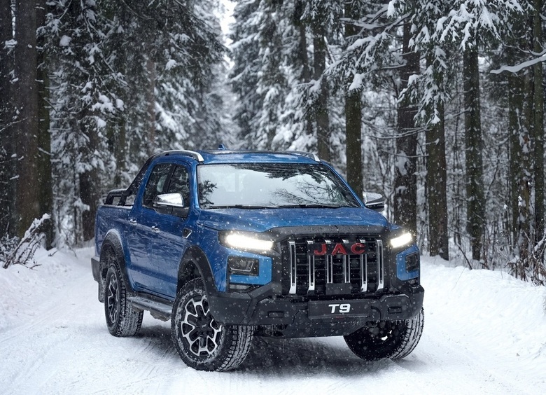 JAC подтвердил появление пикапа Т9 с дизелем в РФ и анонсировал локализацию