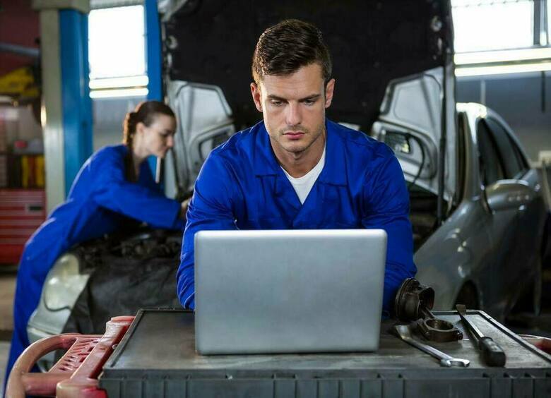 Онлайн-автосервис: почему цифровизация не приживается на СТО и не нужна клиентам Онлайн-автосервис: почему цифровизация не приживается на СТО и не нужна клиентам