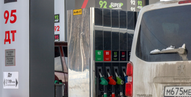 Скачки с препятствиями: авторынок России в ажитации, водители в недоумении Скачки с препятствиями: авторынок России в ажитации, водители в недоумении