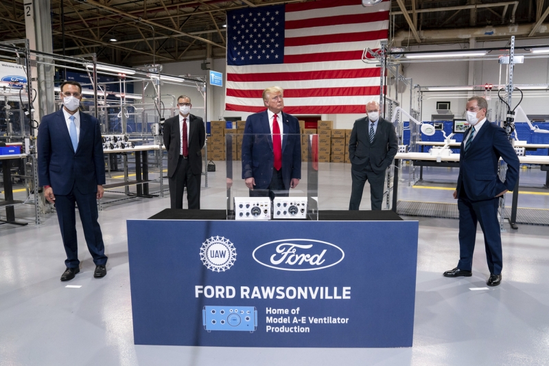 Пчелы против меда: почему американский автопром уже недоволен Трампом