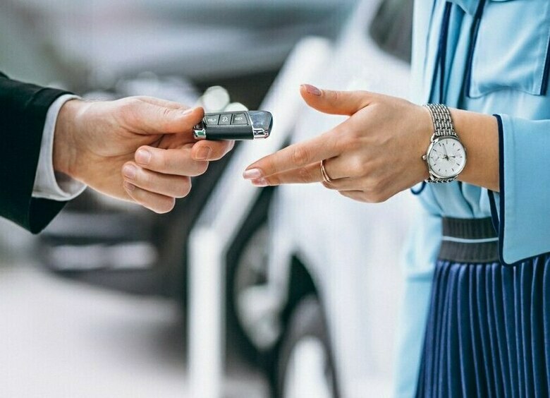 Лайк, подписка: что выгоднее — долгосрочная аренда или покупка авто в кредит