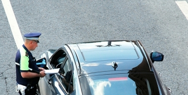 Карусель картинок: почему скоро сдать экзамен в ГАИ на «права» станет невозможно Карусель картинок: почему скоро сдать экзамен в ГАИ на «права» станет невозможно