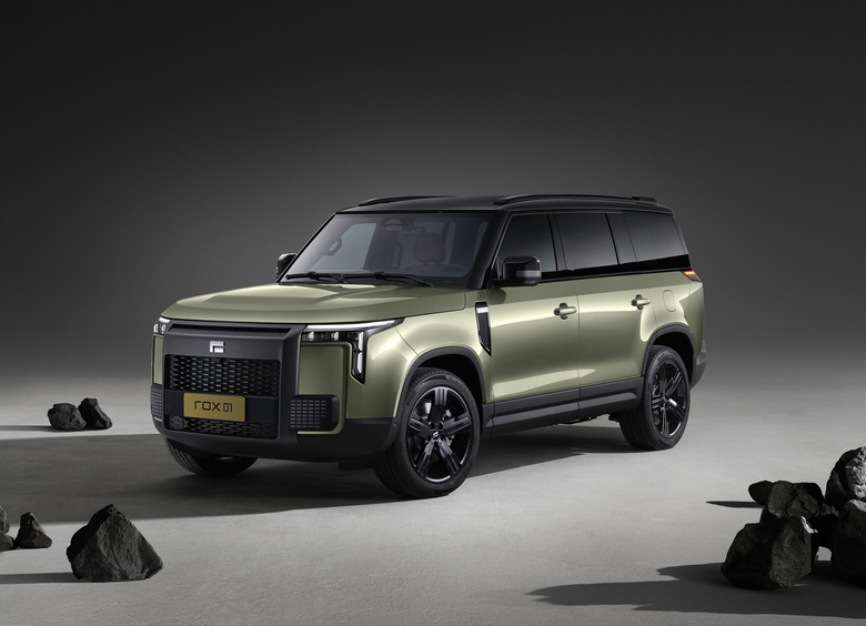 Официальные продажи внедорожников Rox 01 стартовали в России